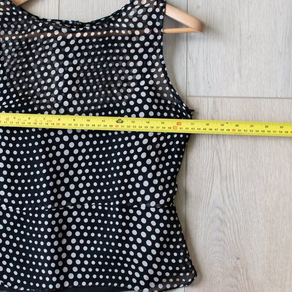 Silk peplum sleeveless black and white polka dot top size medium - Picture 10 of 15